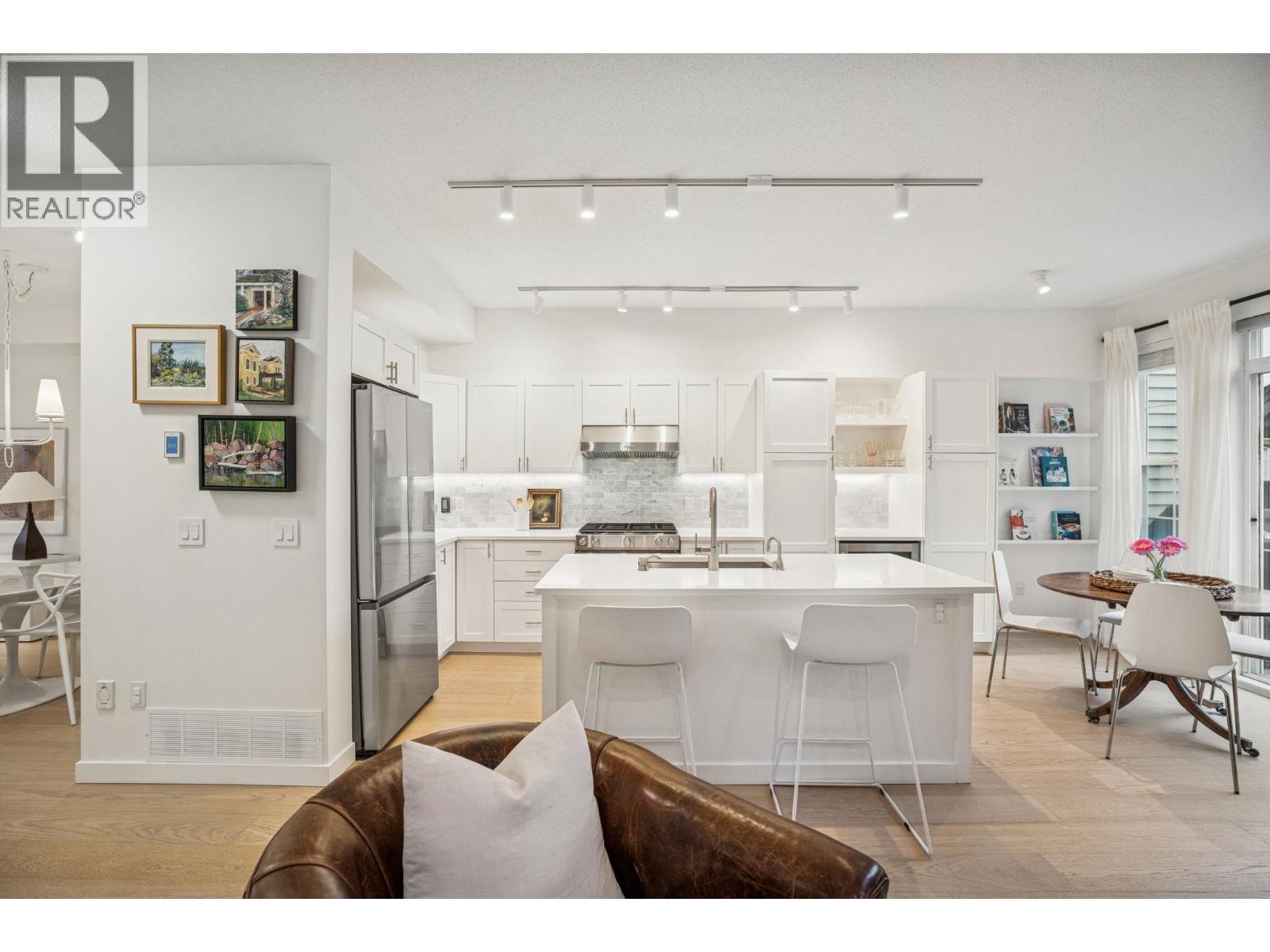 117 2200 Panorama Drive, Port Moody, British Columbia  V3H 5M2 - Photo 10 - R3079146