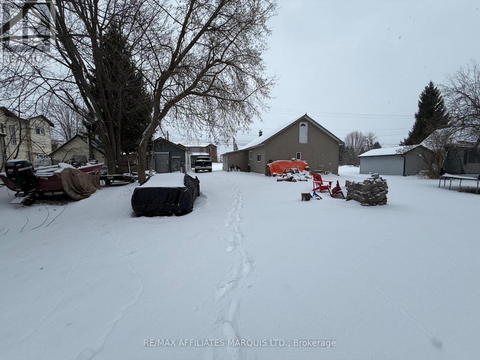 16395 Centennial Drive, North Stormont, Ontario  K0C 1C0 - Photo 4 - X12697866