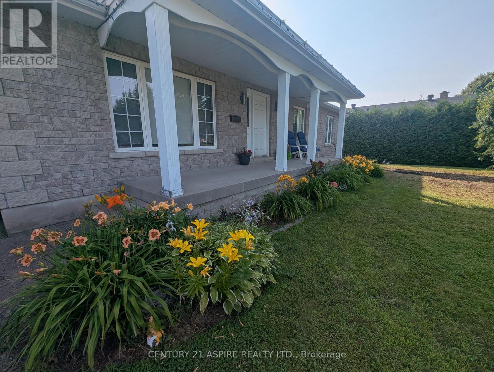 103 Stoneyfield Road, Laurentian Valley, Ontario  K8B 1B4 - Photo 41 - X12696004