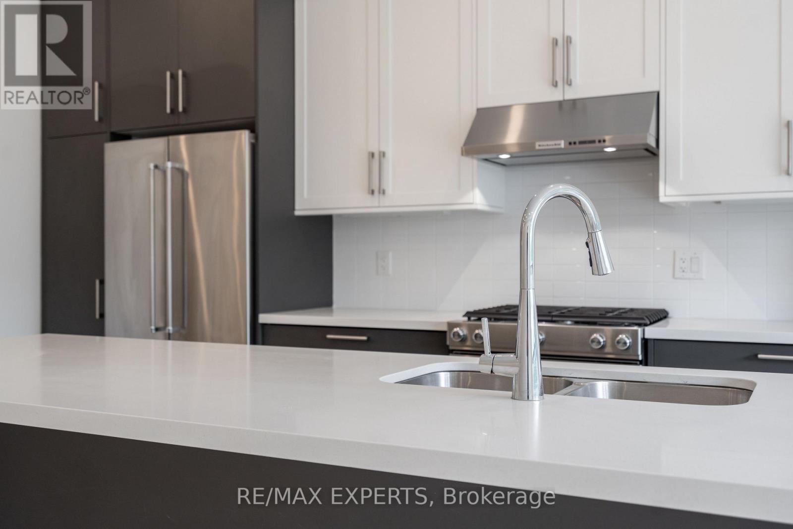 2615a Bayview Avenue W, Toronto, Ontario  M2L 1B5 - Photo 16 - C12697880