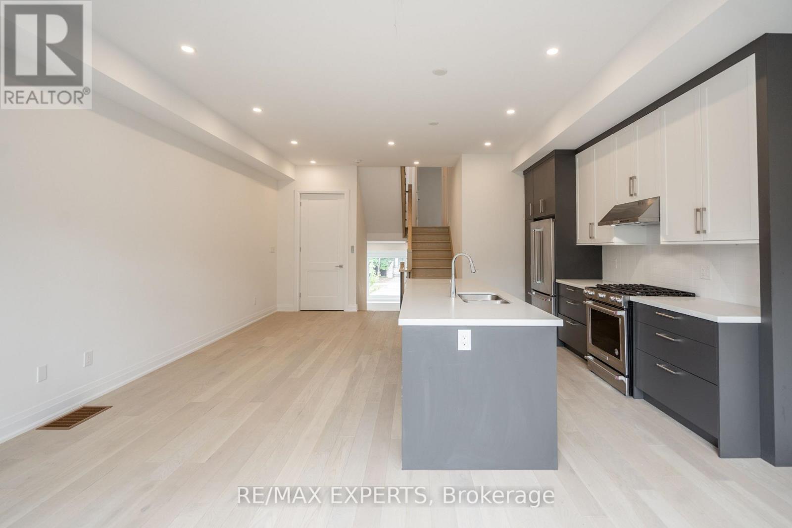 2615a Bayview Avenue W, Toronto, Ontario  M2L 1B5 - Photo 18 - C12697880