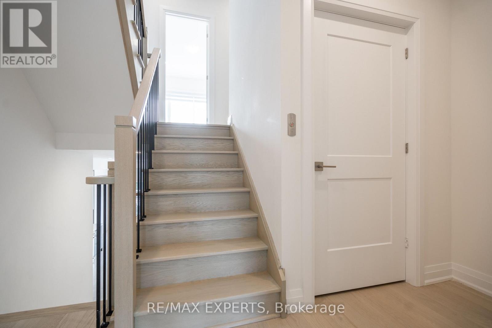 2615a Bayview Avenue W, Toronto, Ontario  M2L 1B5 - Photo 27 - C12697880