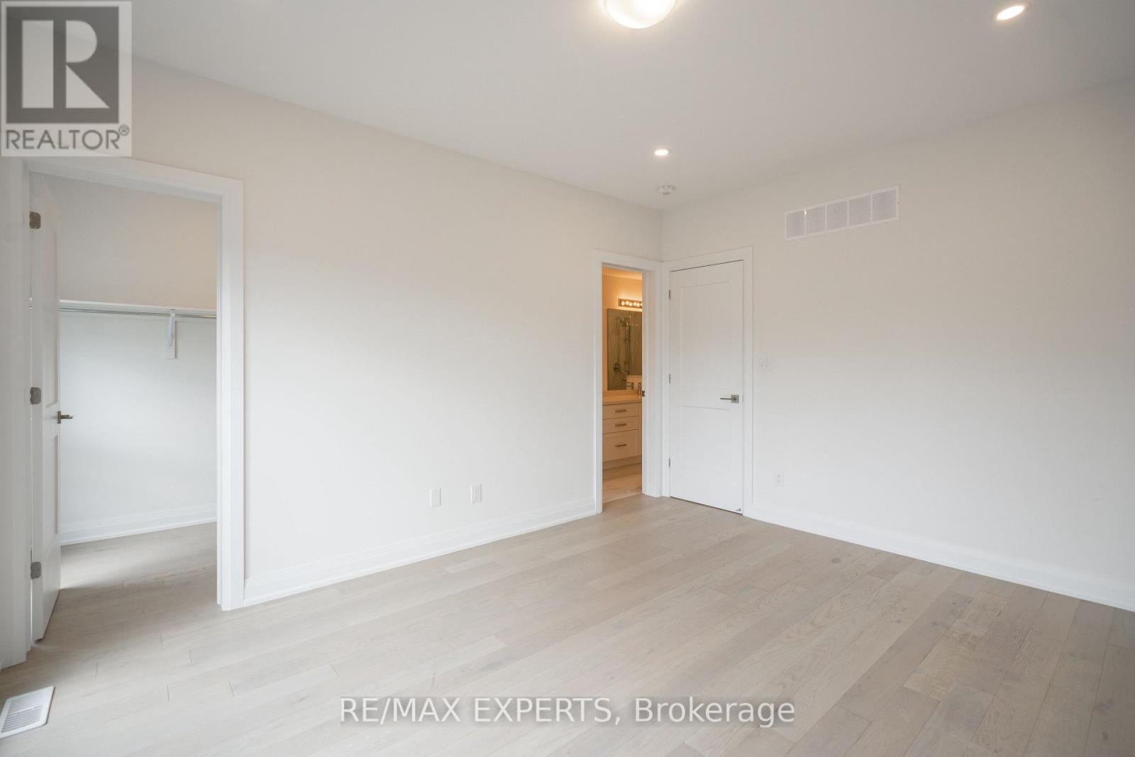 2615a Bayview Avenue W, Toronto, Ontario  M2L 1B5 - Photo 35 - C12697880