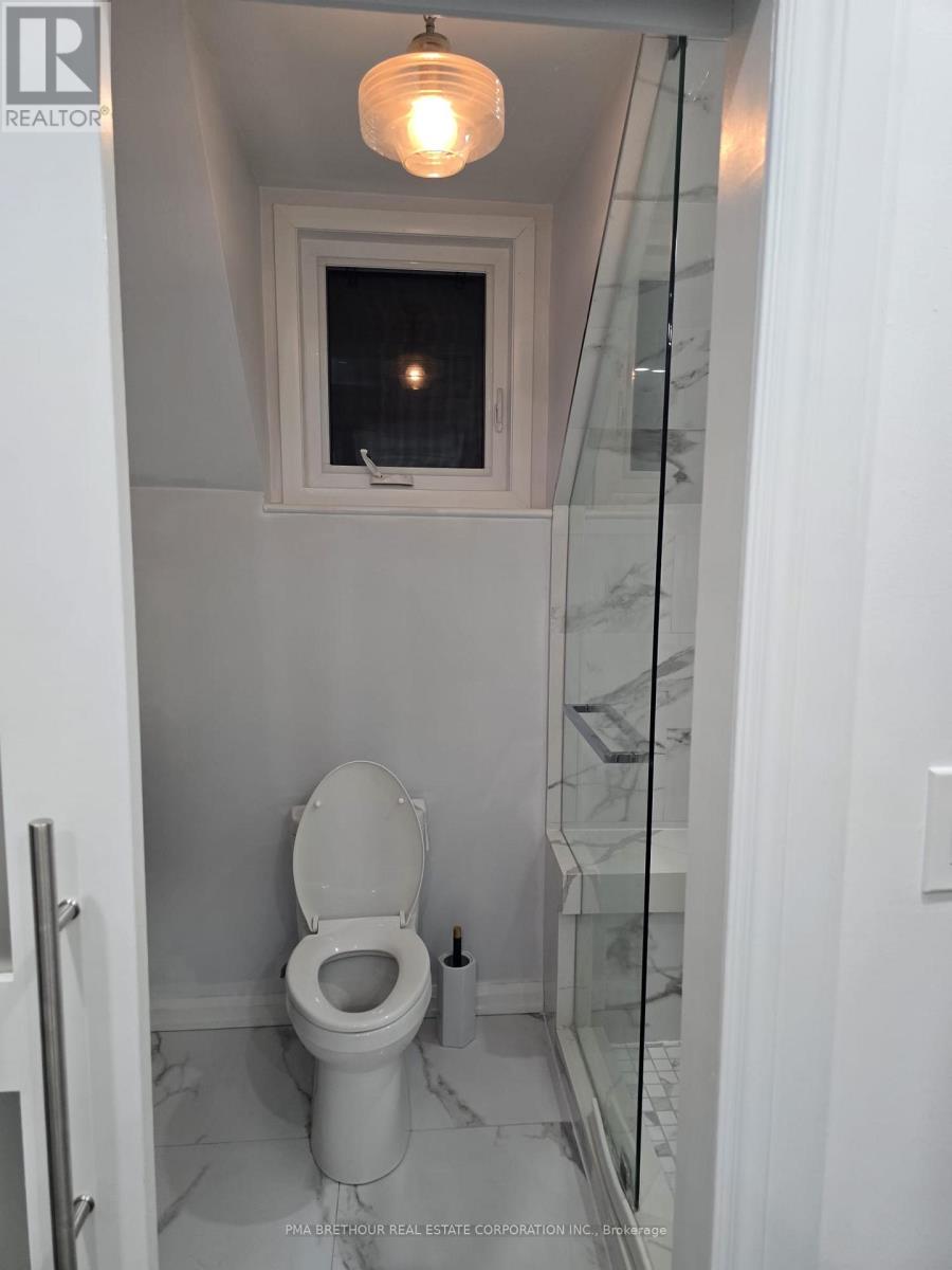 129 Chine Drive S, Toronto, Ontario  M1M 2K8 - Photo 11 - E12697862