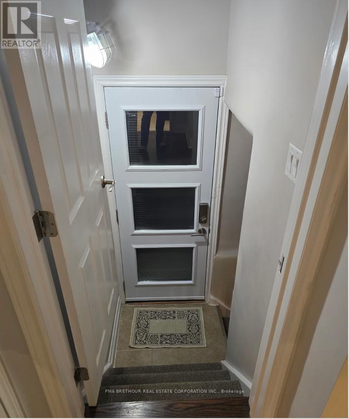 129 Chine Drive S, Toronto, Ontario  M1M 2K8 - Photo 15 - E12697862