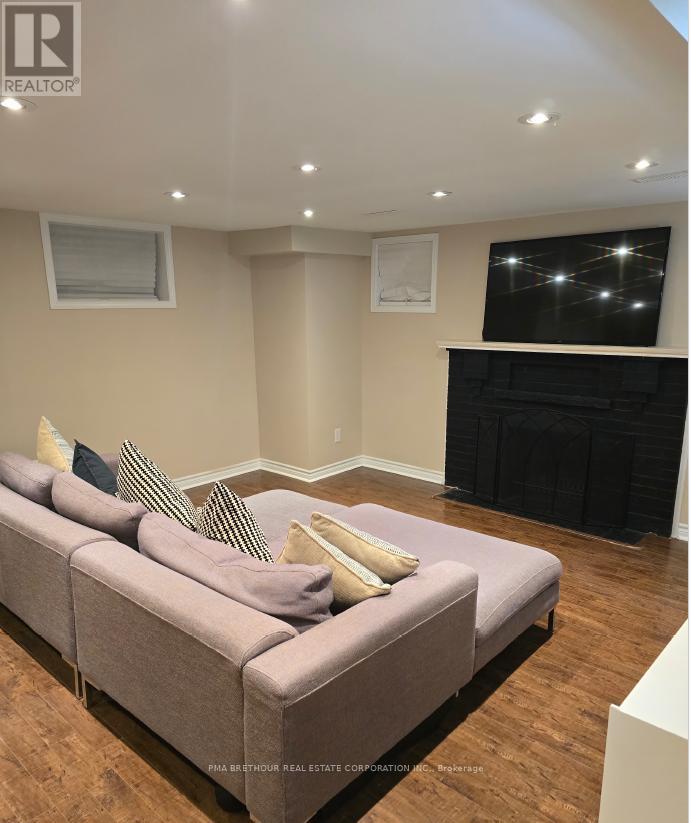 129 Chine Drive S, Toronto, Ontario  M1M 2K8 - Photo 16 - E12697862