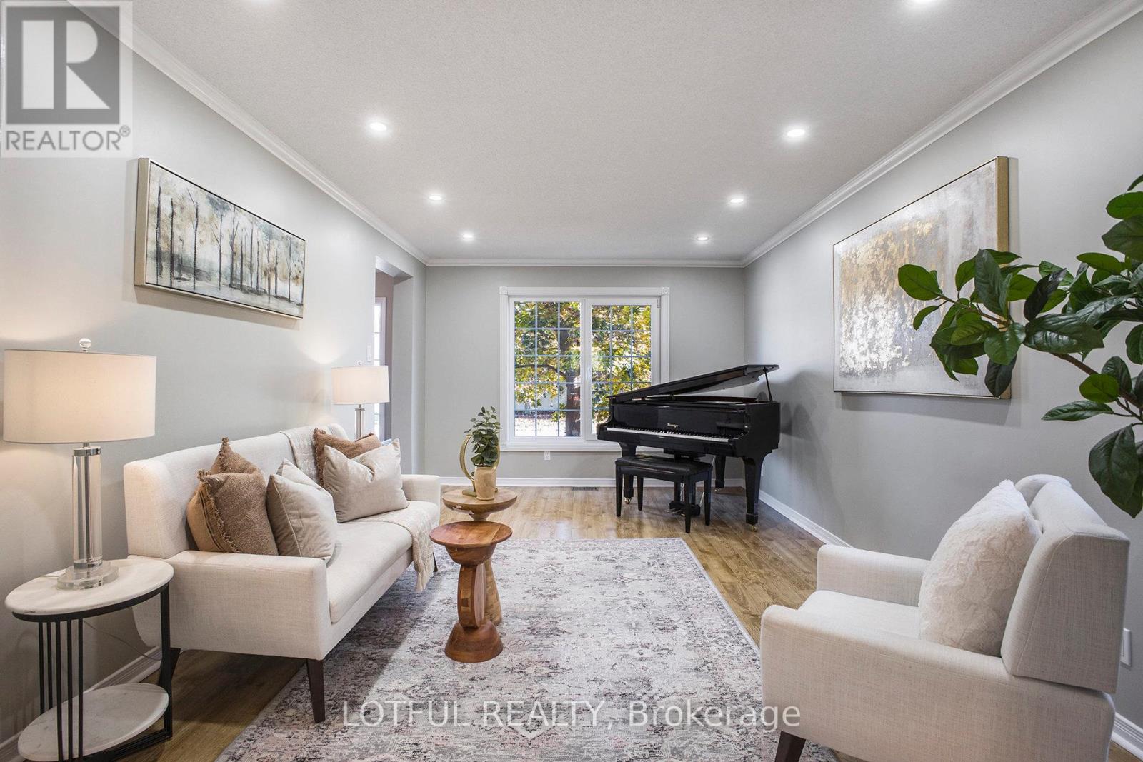 4 Spindle Way, Ottawa, Ontario  K2S 1J4 - Photo 7 - X12697388