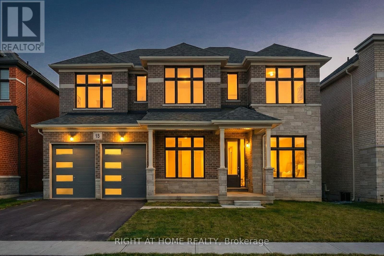 15 RAIL TRAIL COURT W, Georgina, Ontario