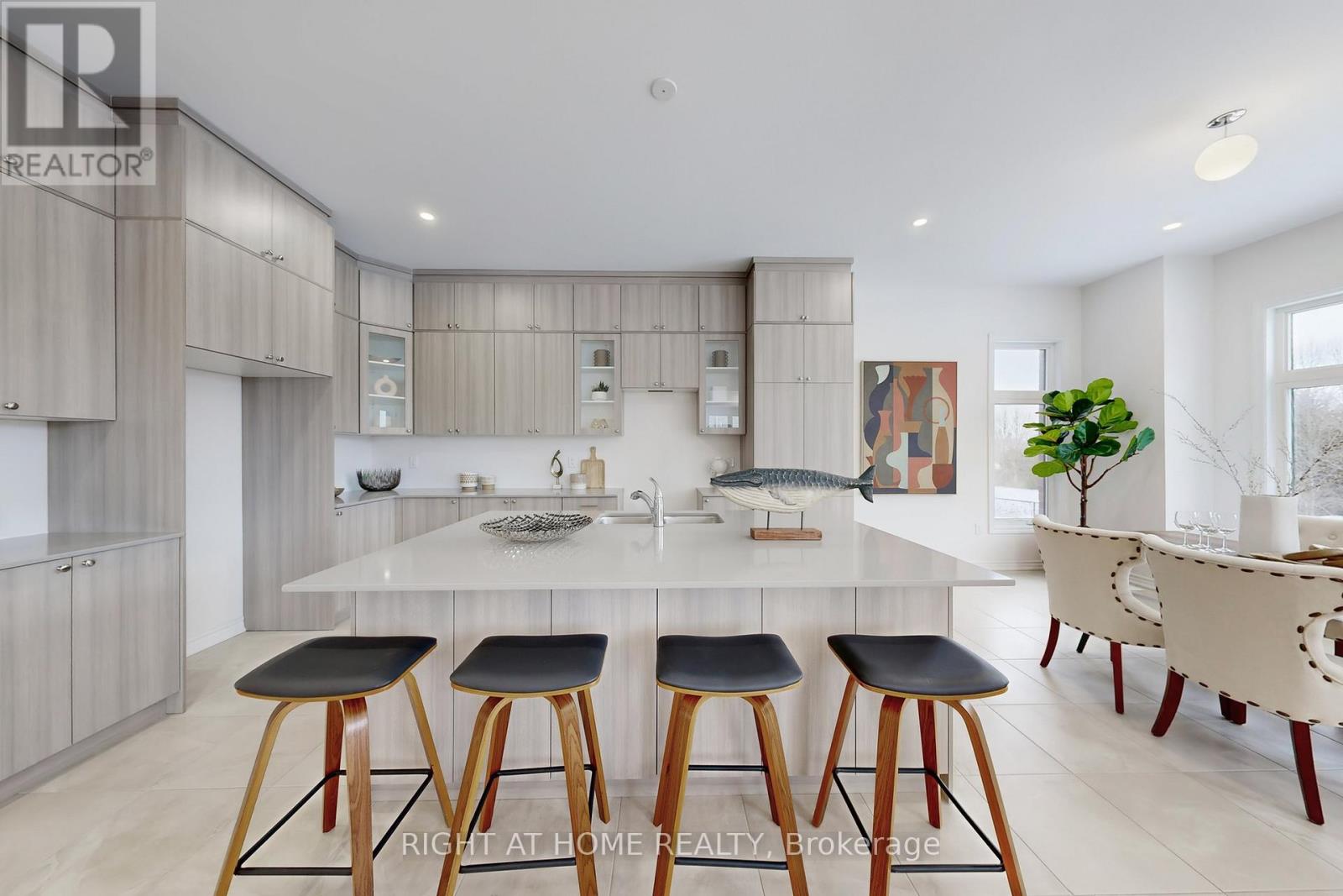 15 Rail Trail Court W, Georgina, Ontario  L0E 1R0 - Photo 12 - N12697870