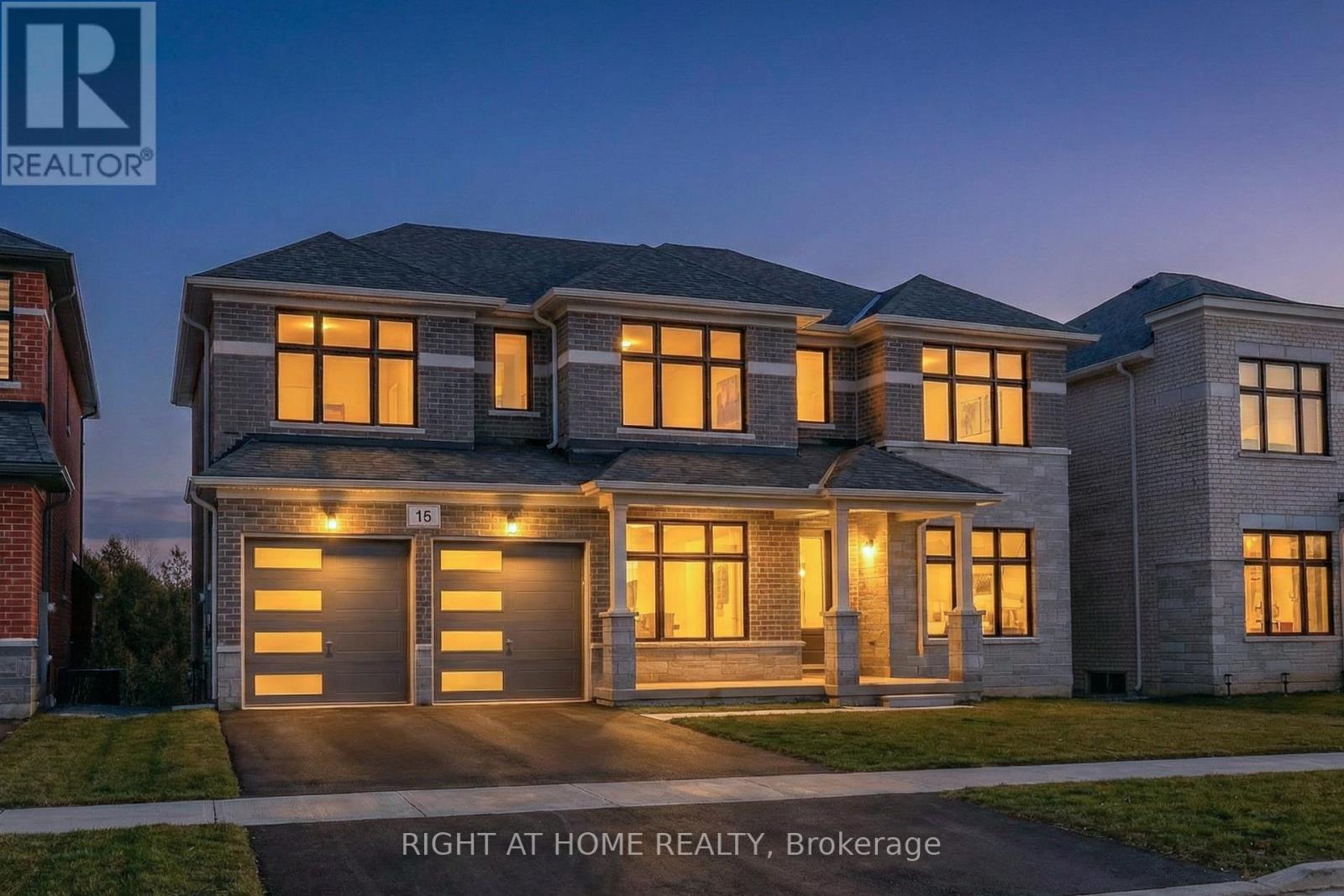 15 Rail Trail Court W, Georgina, Ontario  L0E 1R0 - Photo 2 - N12697870