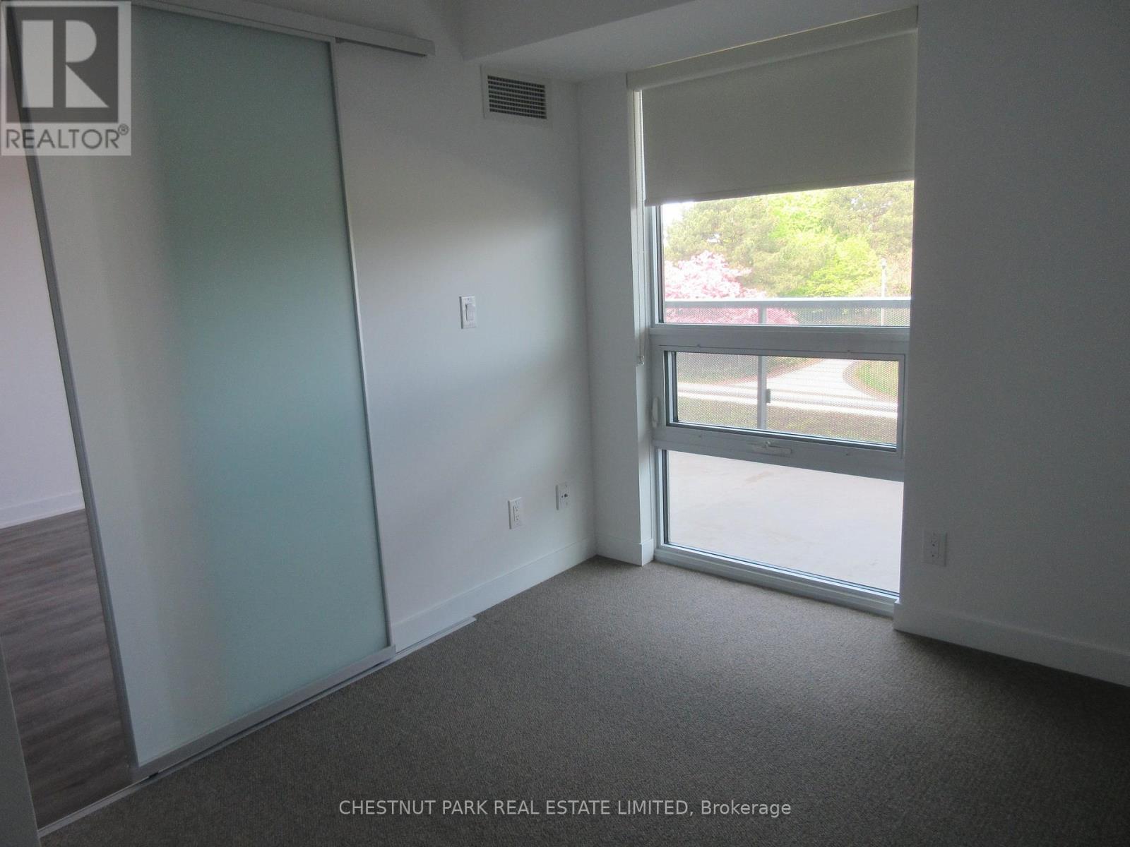 411 - 160 Flemington Road, Toronto, Ontario  M6A 0A9 - Photo 11 - W12656622
