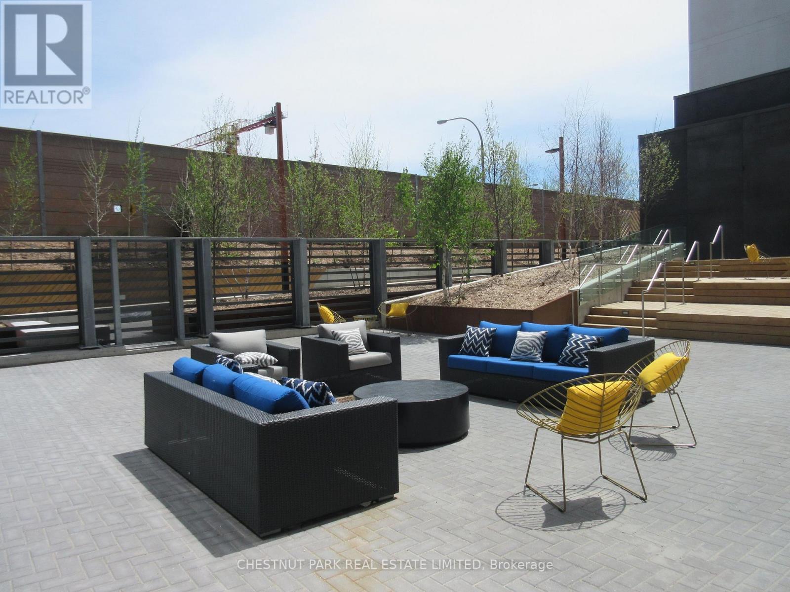 411 - 160 Flemington Road, Toronto, Ontario  M6A 0A9 - Photo 16 - W12656622