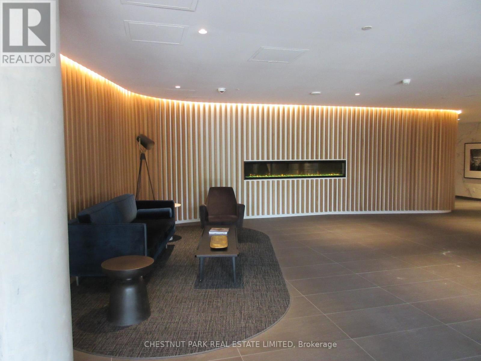 411 - 160 Flemington Road, Toronto, Ontario  M6A 0A9 - Photo 3 - W12656622