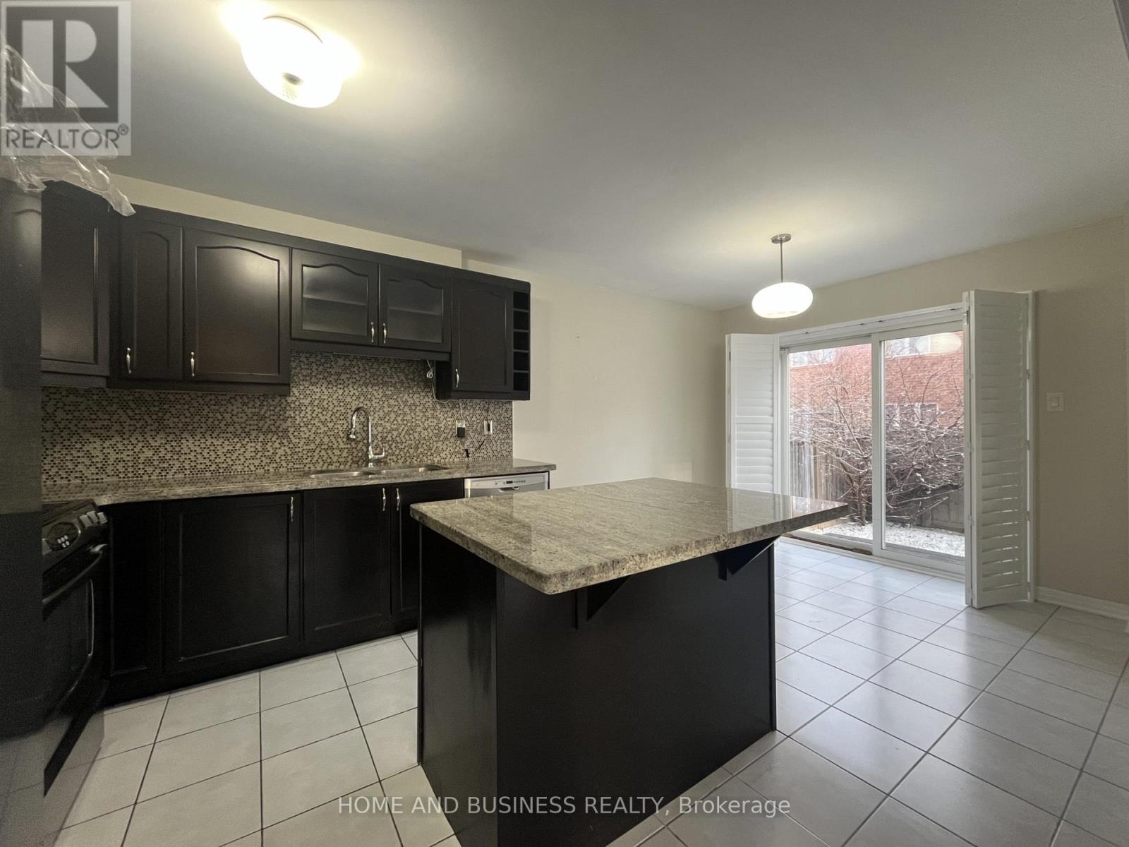 150 Leiterman Drive, Milton, Ontario  L9T 8B5 - Photo 19 - W12697874