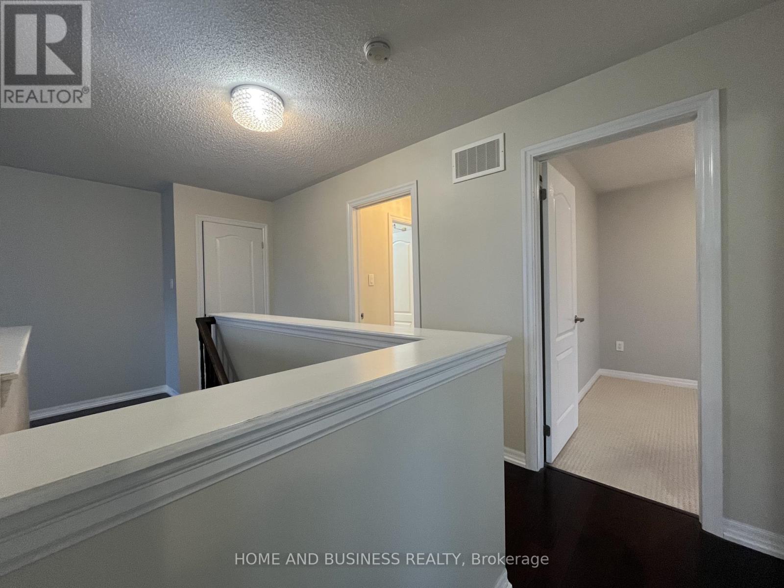 150 Leiterman Drive, Milton, Ontario  L9T 8B5 - Photo 35 - W12697874