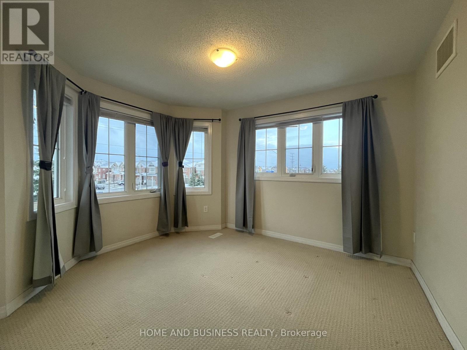 150 Leiterman Drive, Milton, Ontario  L9T 8B5 - Photo 47 - W12697874