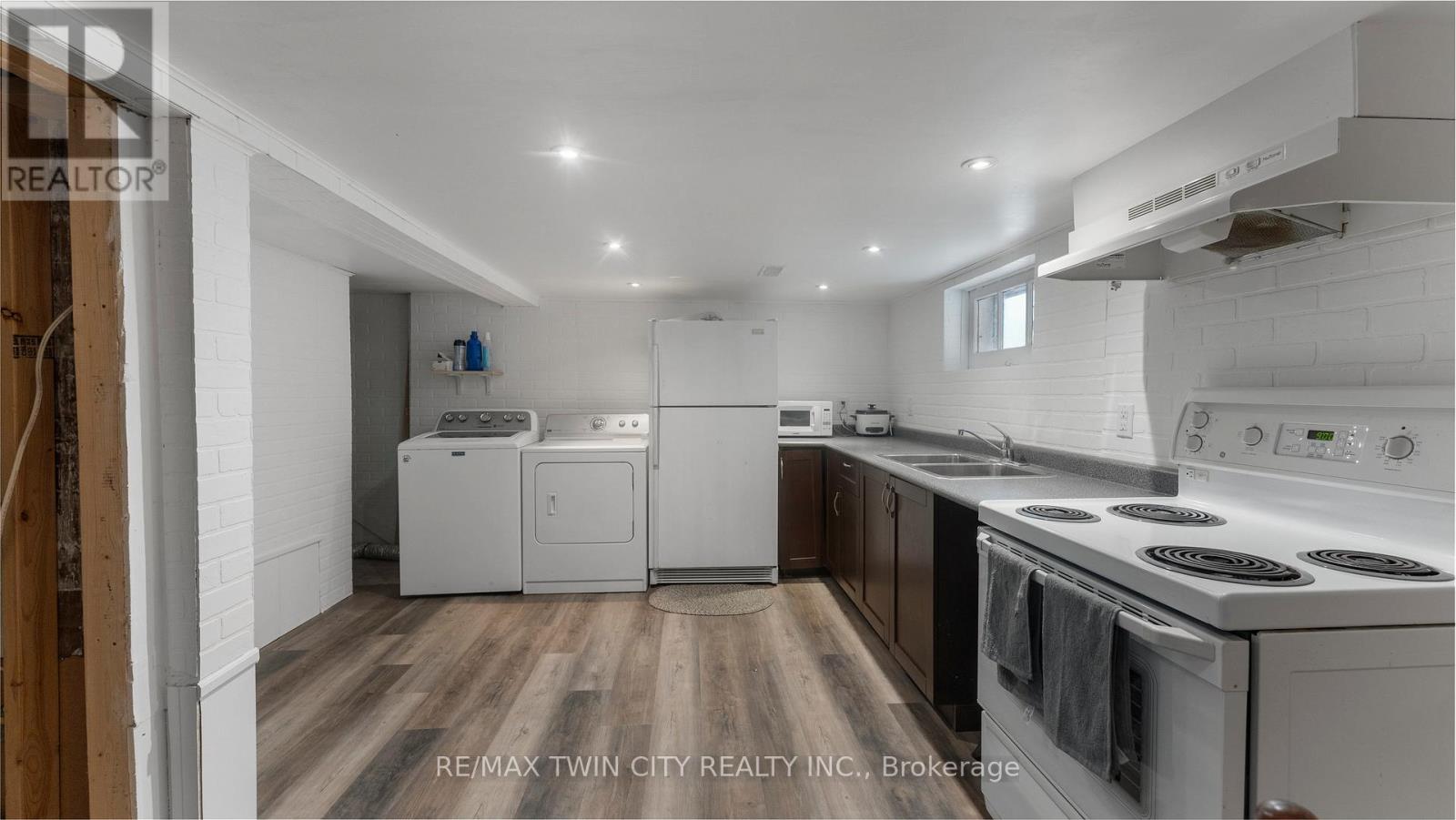 69 Lyons Avenue, Brantford, Ontario  N3R 4R2 - Photo 25 - X12697858