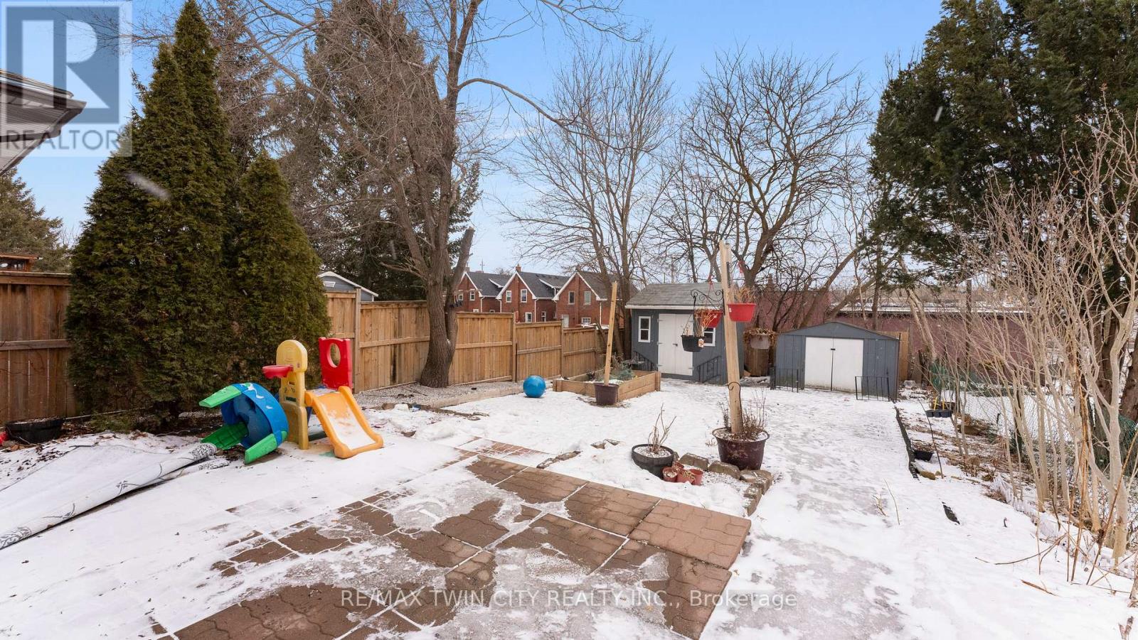 69 Lyons Avenue, Brantford, Ontario  N3R 4R2 - Photo 34 - X12697858