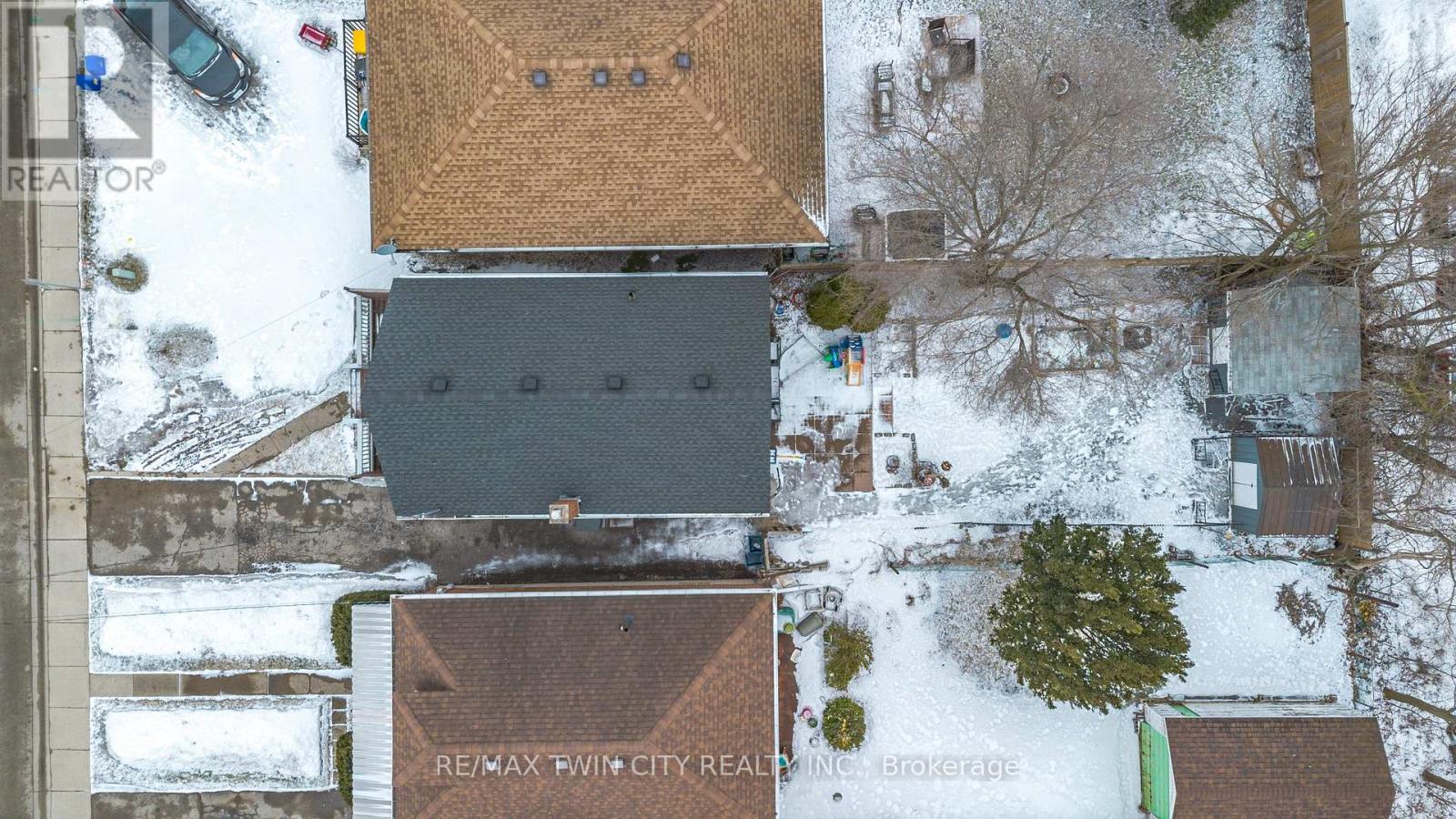 69 Lyons Avenue, Brantford, Ontario  N3R 4R2 - Photo 7 - X12697858