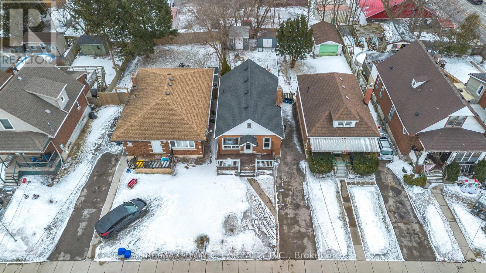 69 Lyons Avenue, Brantford, Ontario  N3R 4R2 - Photo 8 - X12697858