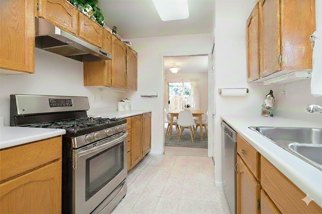 119 2460 156 Street, Surrey, British Columbia  V4P 1C8 - Photo 13 - R3079195