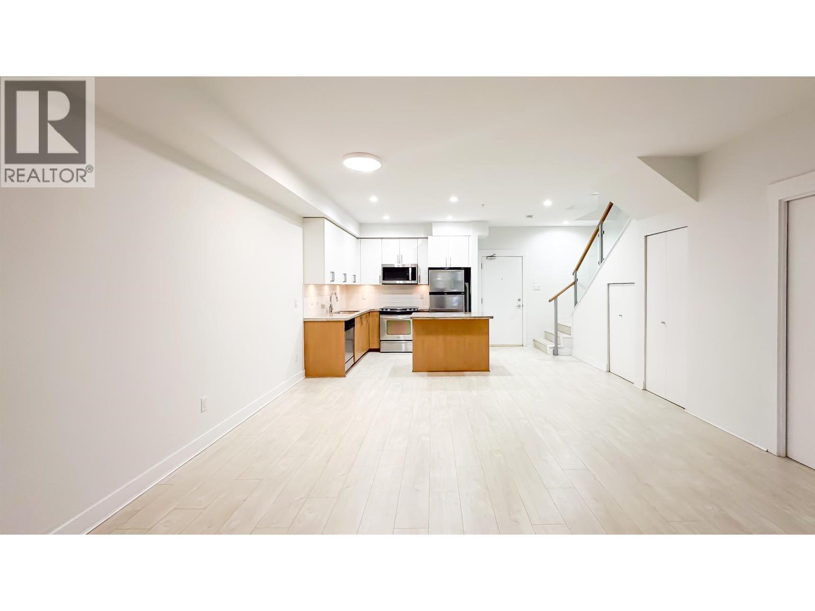 119 85 Eighth Avenue, New Westminster, British Columbia  V3L 0E9 - Photo 8 - R3079643