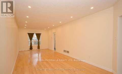 Upper - 833 Mays Crescent, Mississauga, Ontario  L5V 2G6 - Photo 14 - W12689804