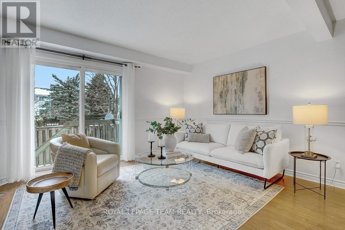 47 Mcdermot Court, Ottawa, Ontario  K2L 3V5 - Photo 10 - X12697920