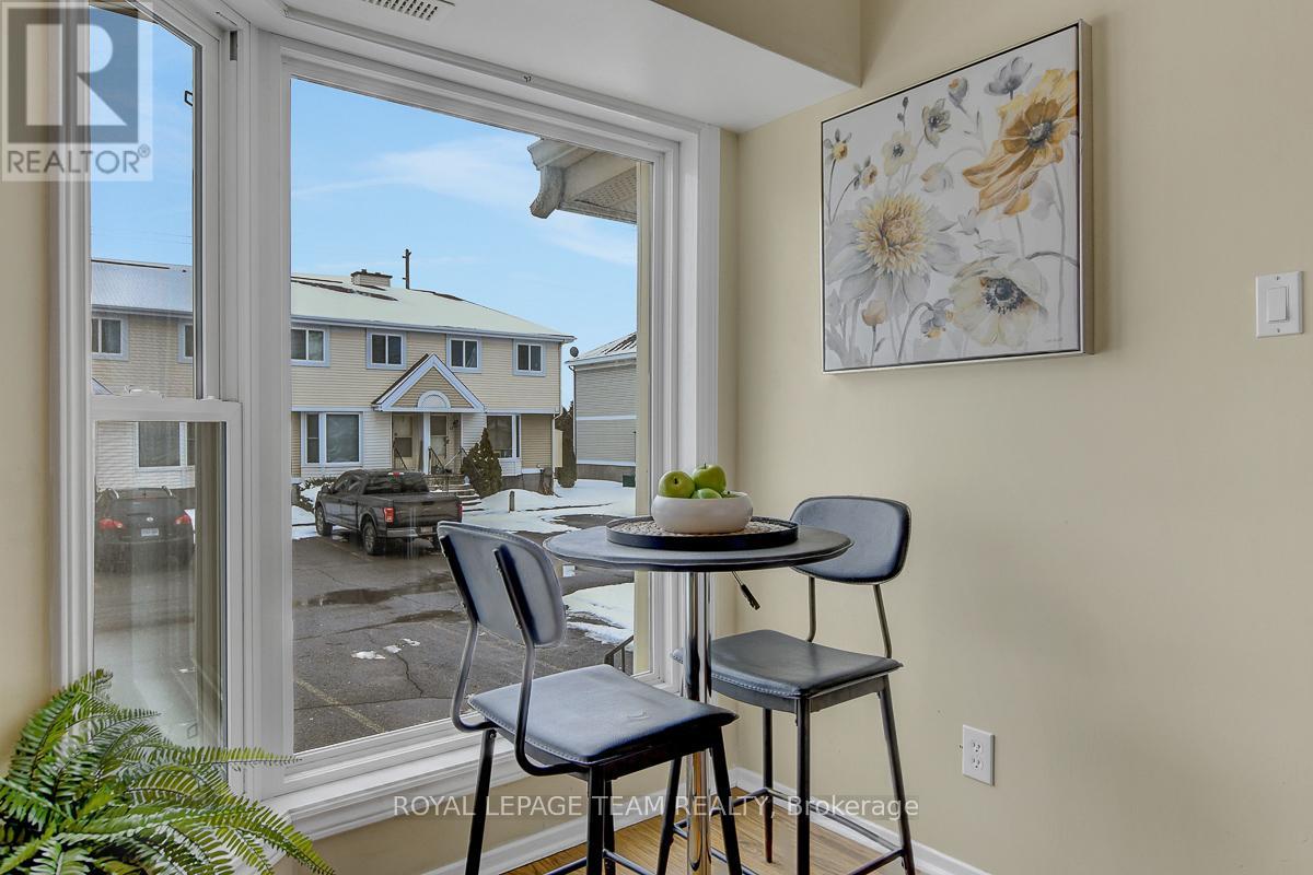47 Mcdermot Court, Ottawa, Ontario  K2L 3V5 - Photo 16 - X12697920