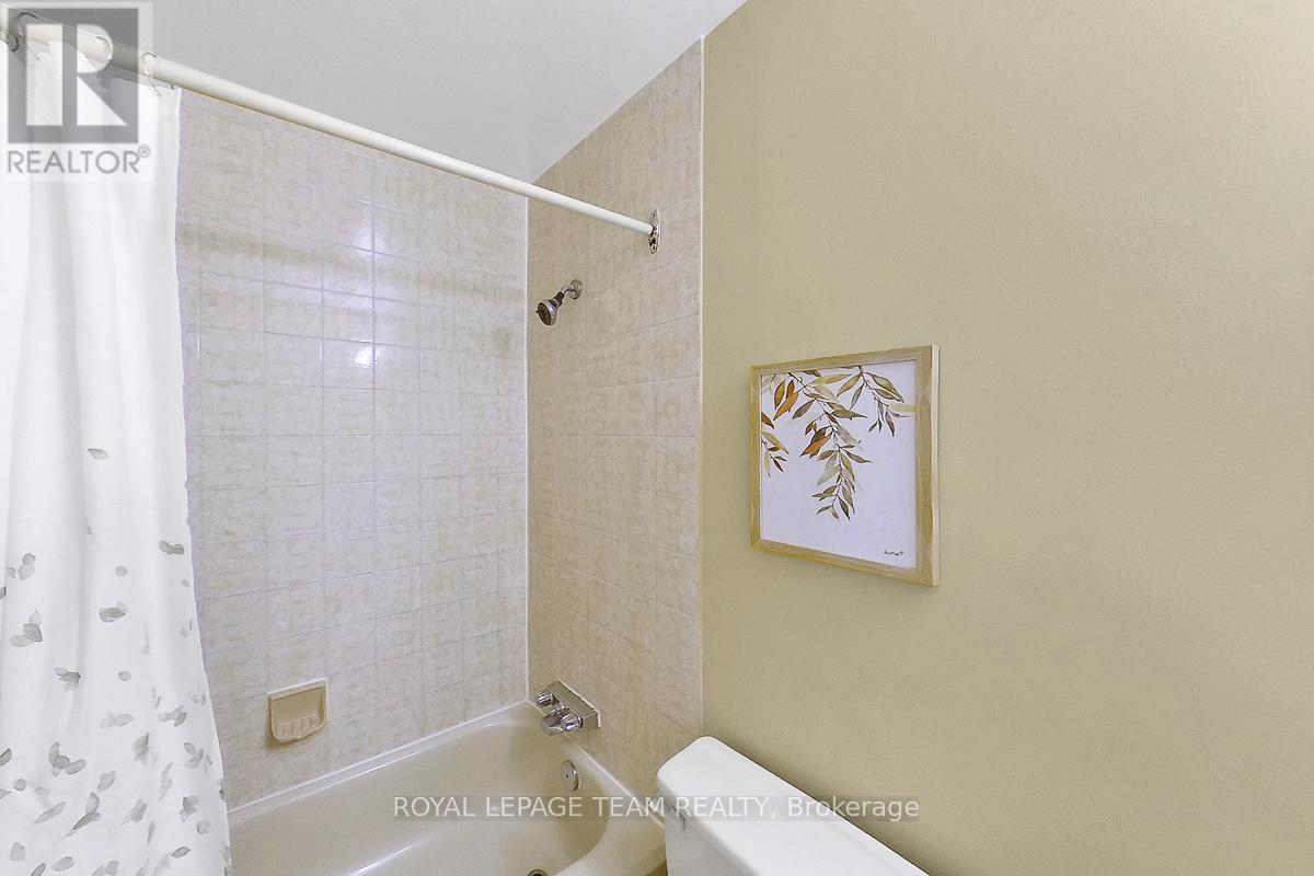 47 Mcdermot Court, Ottawa, Ontario  K2L 3V5 - Photo 32 - X12697920