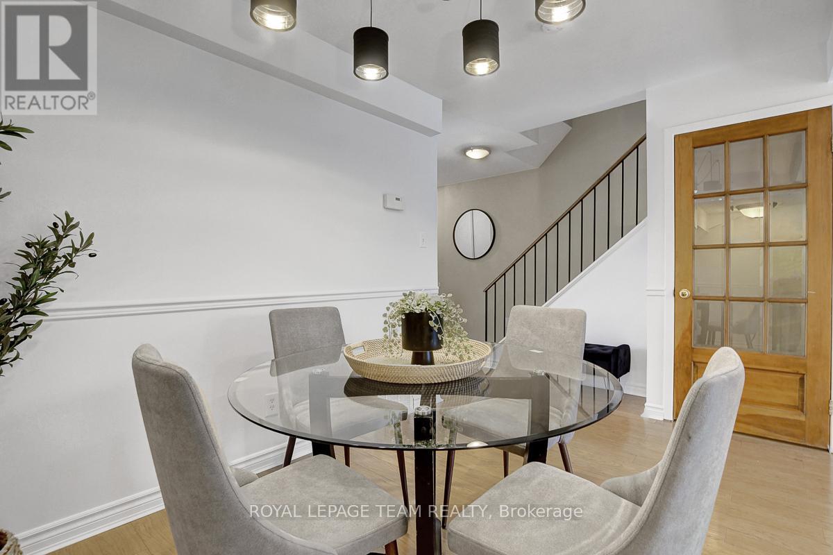 47 Mcdermot Court, Ottawa, Ontario  K2L 3V5 - Photo 8 - X12697920