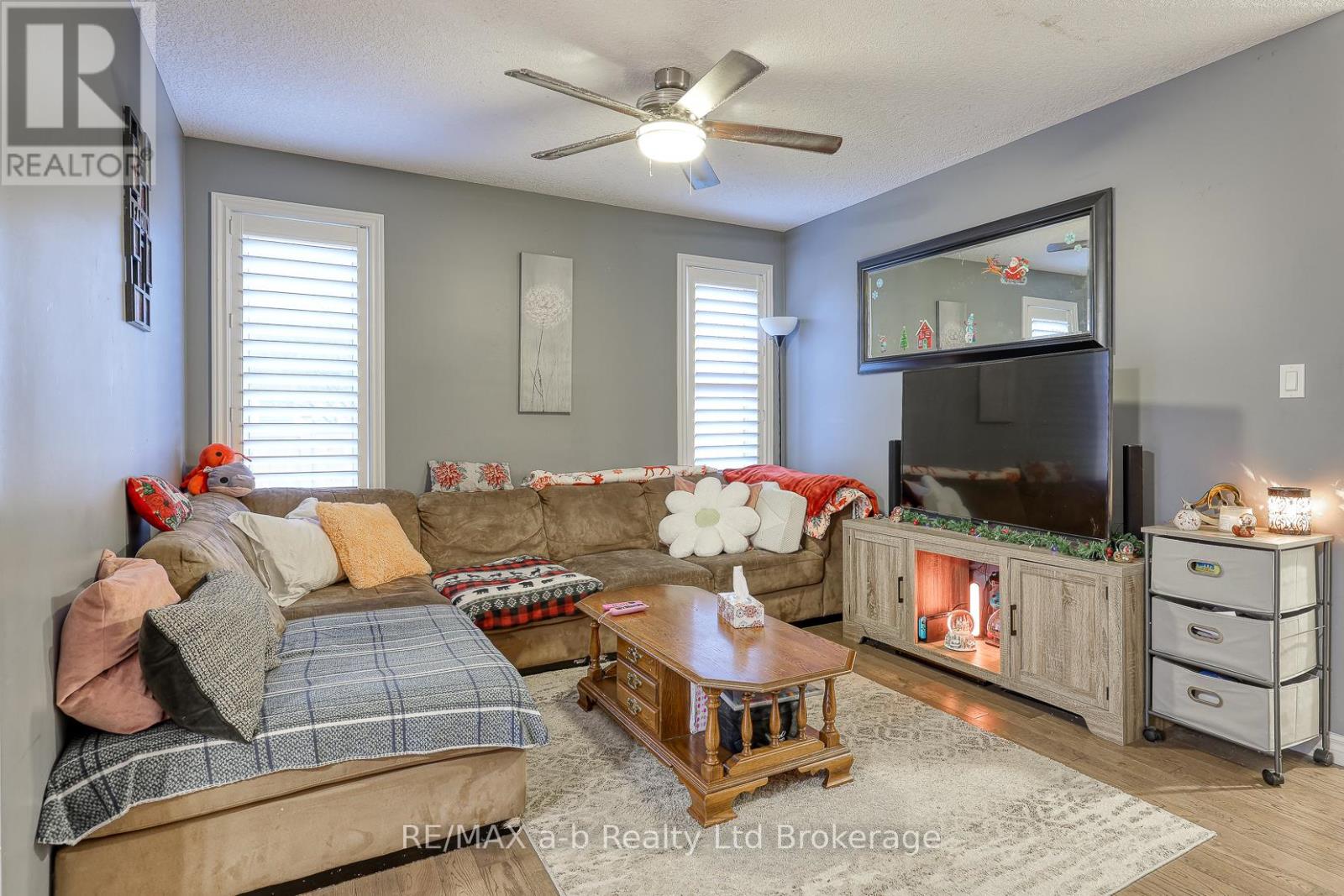 1160 Caen Avenue, Woodstock, Ontario  N4T 0G3 - Photo 4 - X12697890