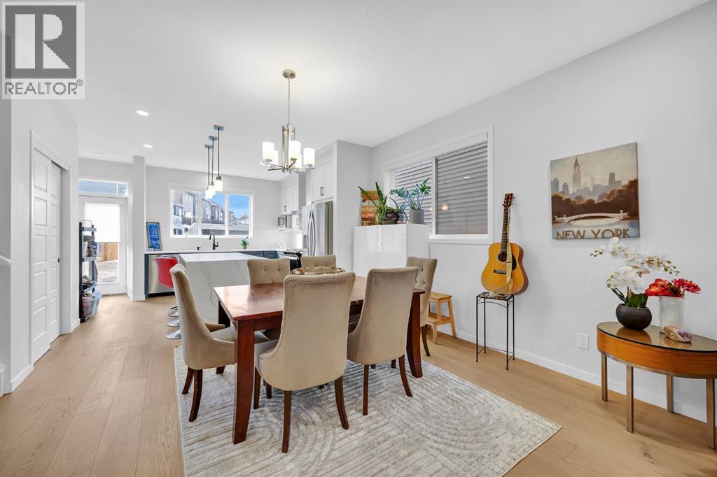 153 Edith Way Nw, Calgary, Alberta  T3R 2B8 - Photo 8 - A2279107