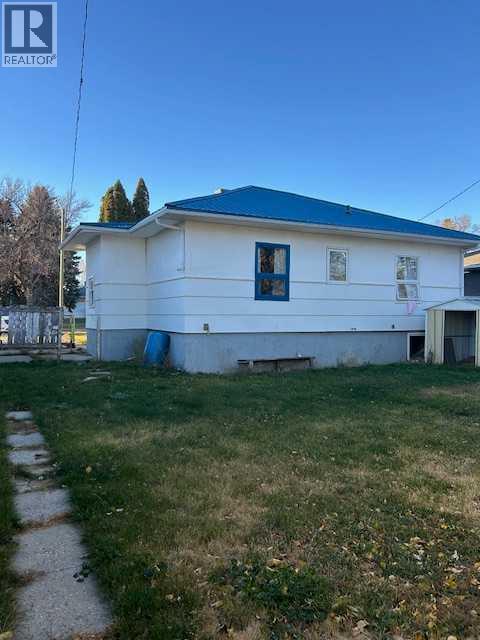 4817 51 Avenue, Taber, Alberta  T1G 1H1 - Photo 2 - A2266441