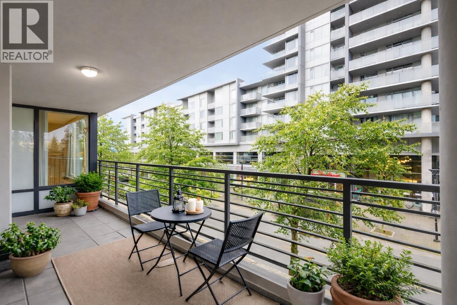 425 9009 CORNERSTONE MEWS, Burnaby, British Columbia