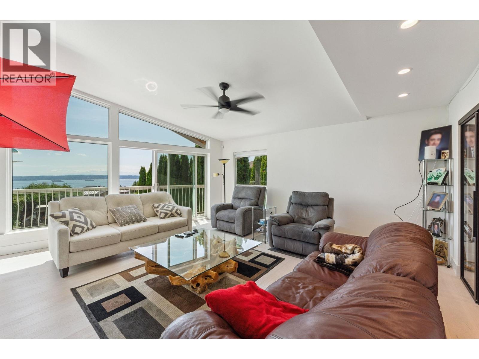 1725 Rosebery Avenue, West Vancouver, British Columbia  V7V 2Z5 - Photo 6 - R3079653