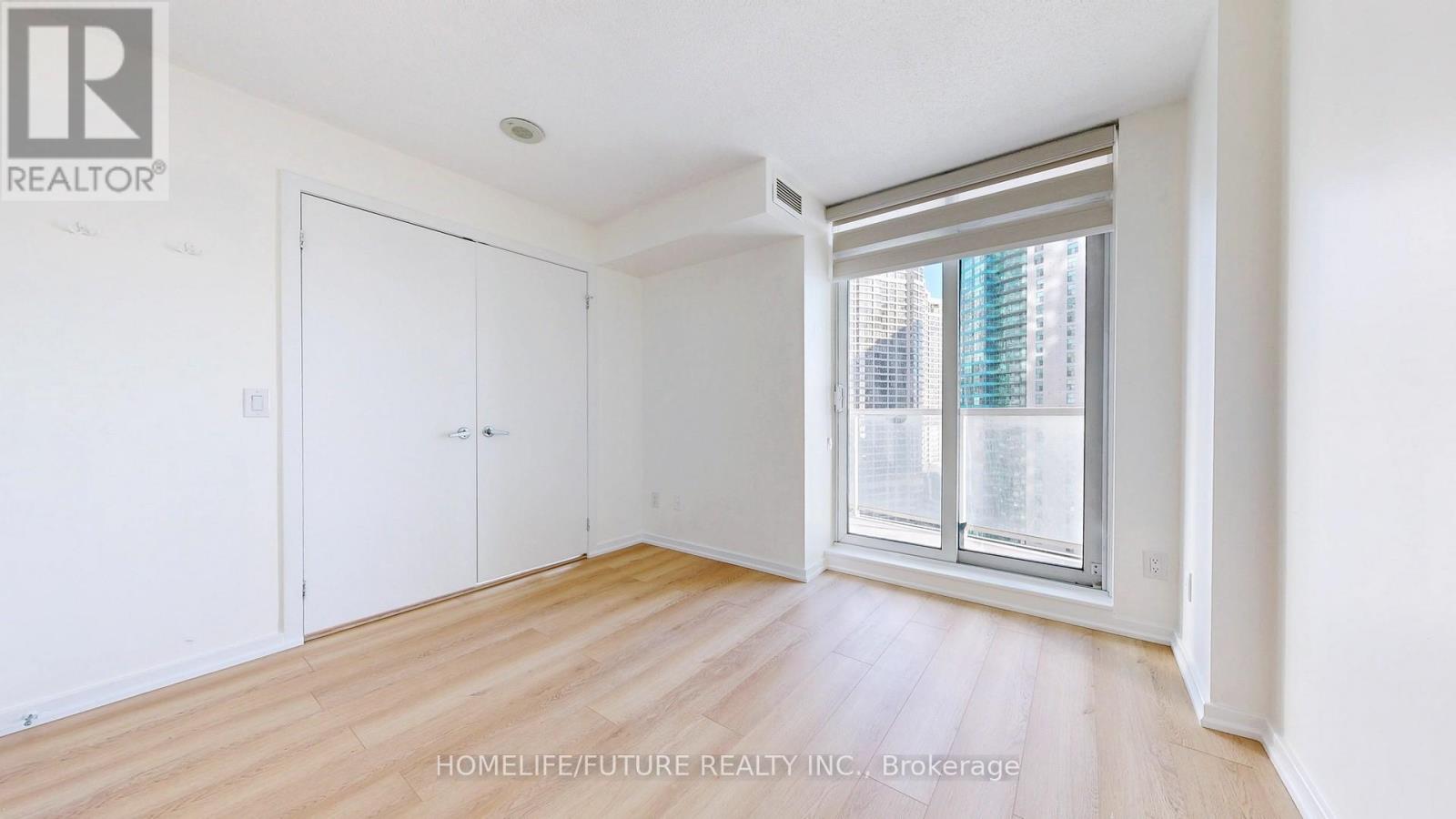 1906 - 8 York Street, Toronto, Ontario  M5J 2Y2 - Photo 23 - C12697896