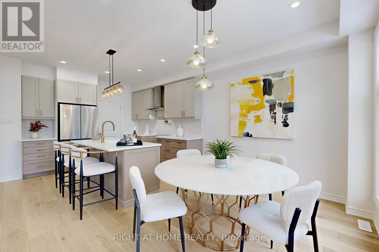 1 Big Canoe Drive, Georgina, Ontario  L0E 1R0 - Photo 14 - N12697892