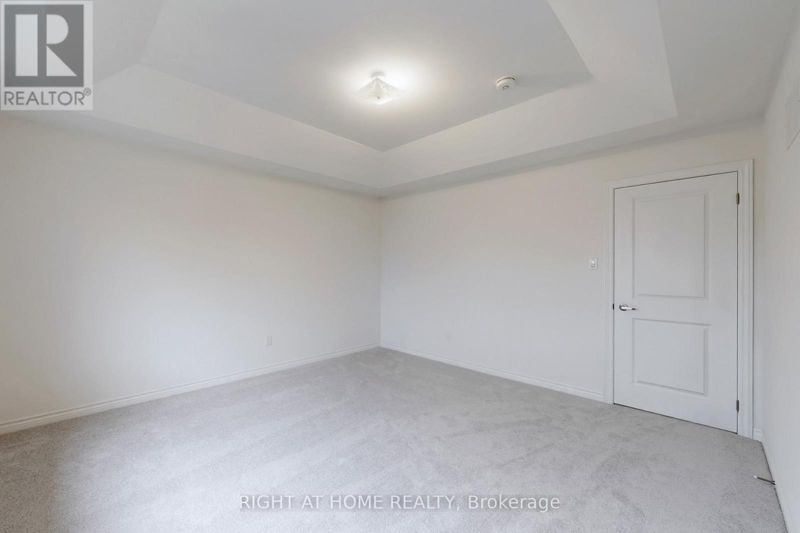 40 Ainslie Hill Crescent, Georgina, Ontario  L0E 1R0 - Photo 16 - N12697910