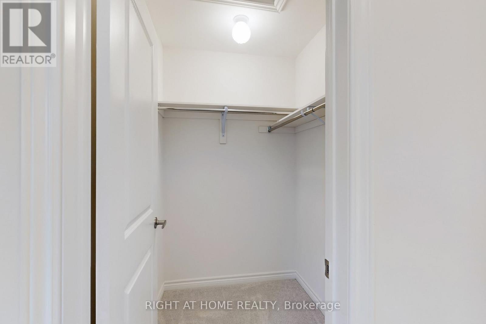 40 Ainslie Hill Crescent, Georgina, Ontario  L0E 1R0 - Photo 18 - N12697910