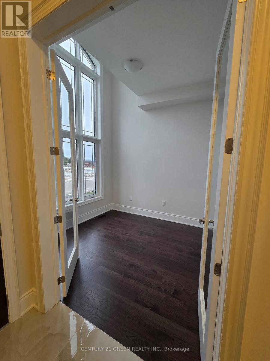 255 Ballantyne Boulevard, Vaughan, Ontario  L3L 0G9 - Photo 4 - N12697940