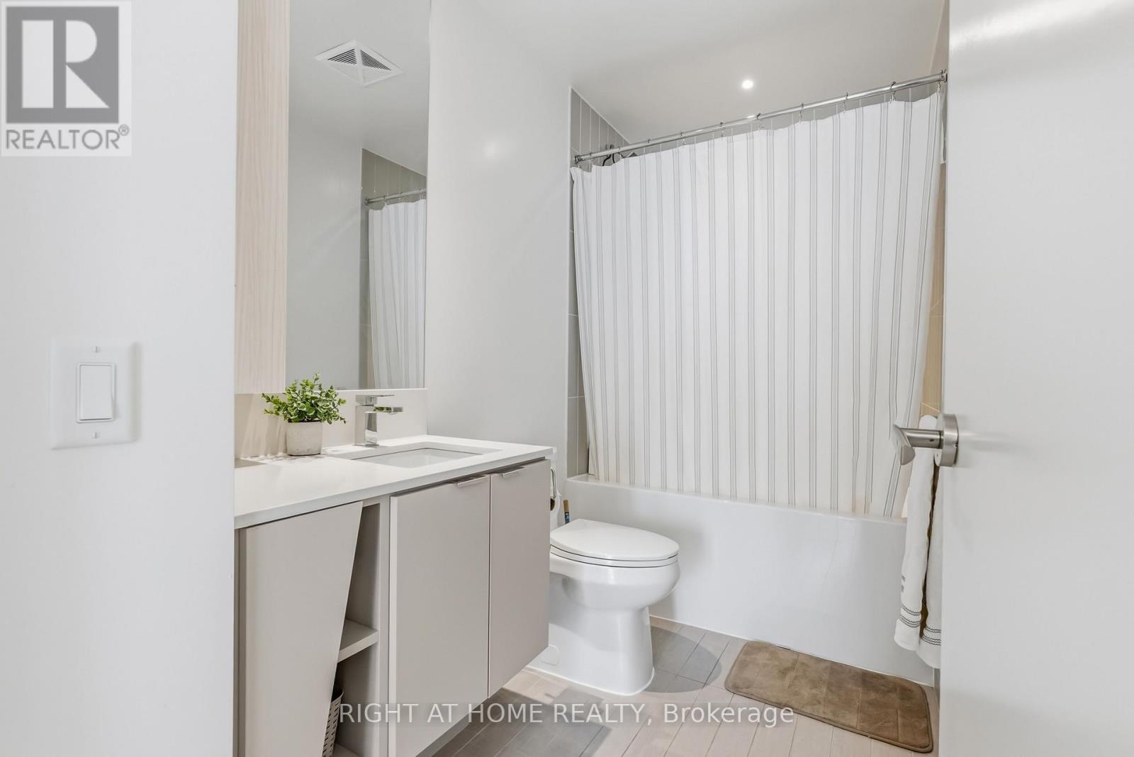 5507 - 3883 Quartz Road, Mississauga, Ontario  L5B 0M4 - Photo 23 - W12697928