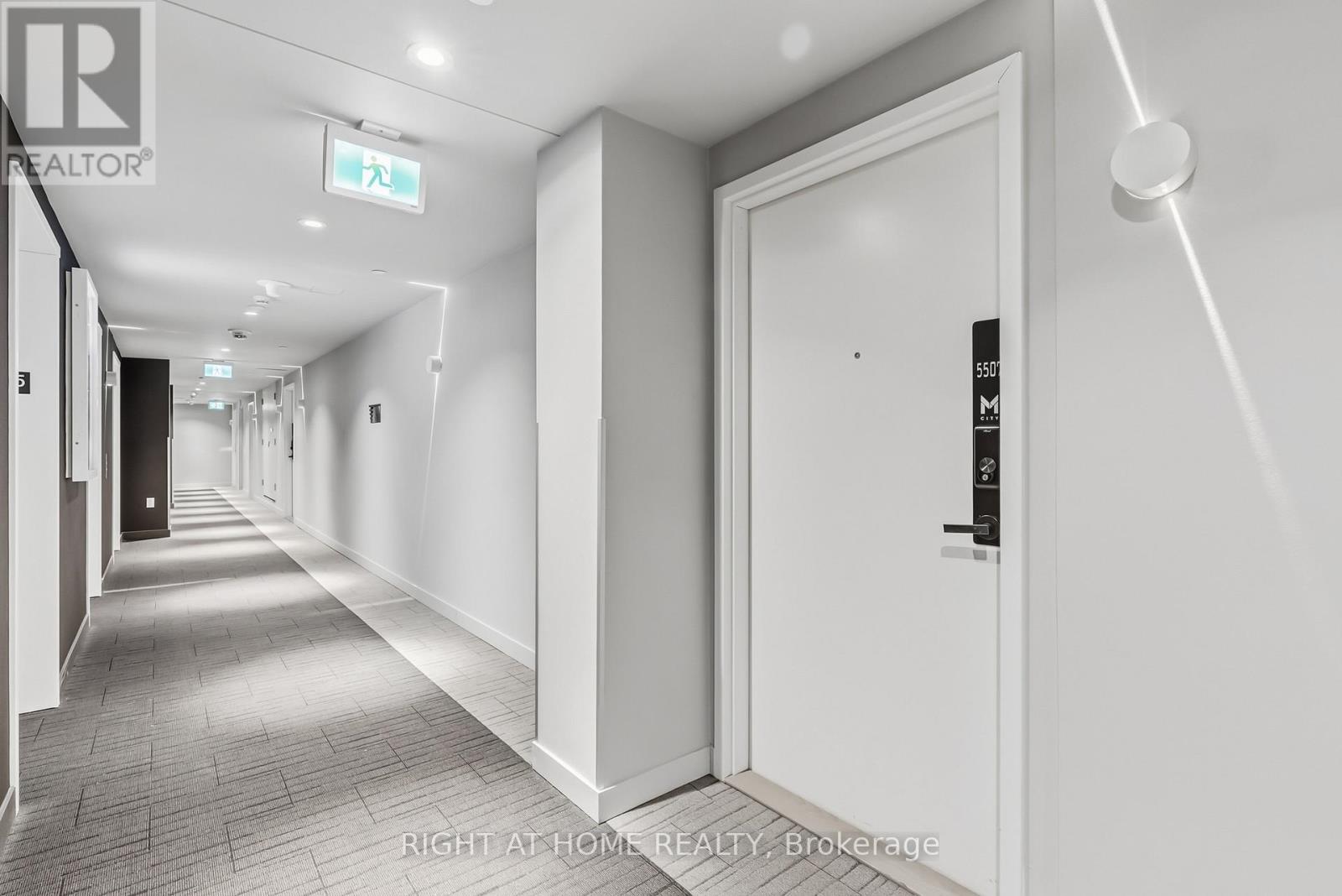 5507 - 3883 Quartz Road, Mississauga, Ontario  L5B 0M4 - Photo 3 - W12697928