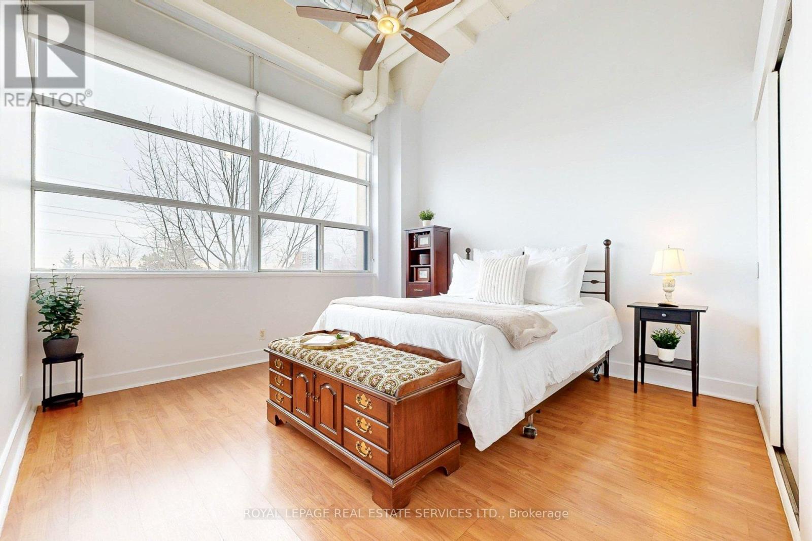 205 - 1001 Roselawn Avenue, Toronto, Ontario  M6B 4M4 - Photo 19 - W12697934