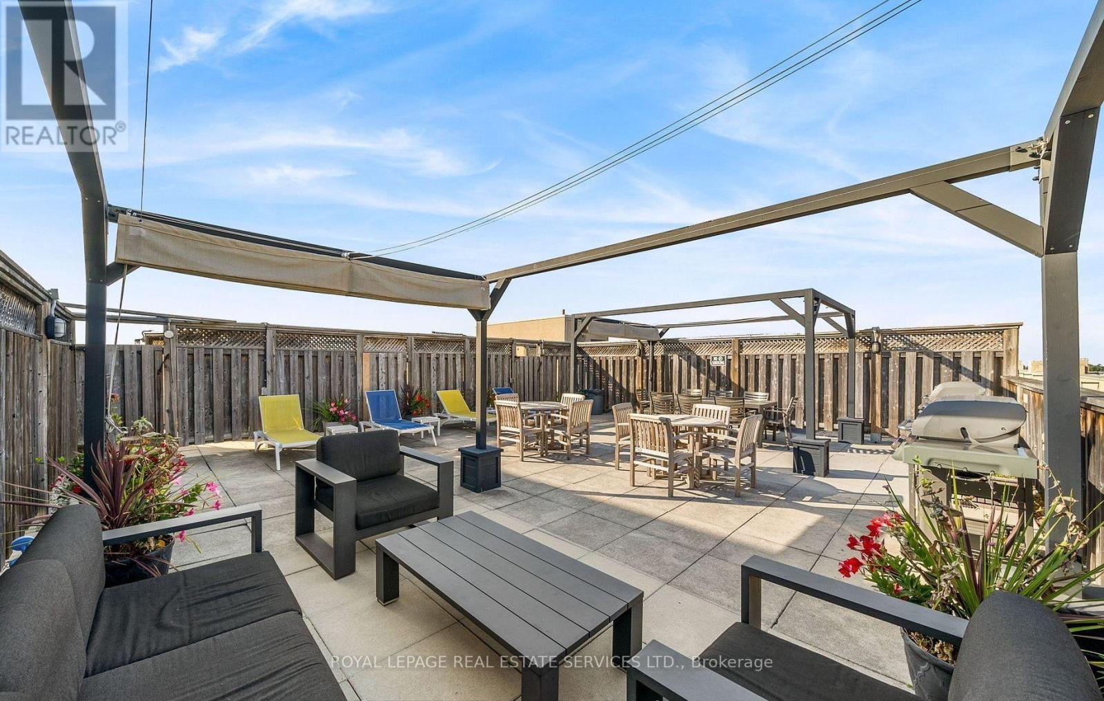 205 - 1001 Roselawn Avenue, Toronto, Ontario  M6B 4M4 - Photo 26 - W12697934