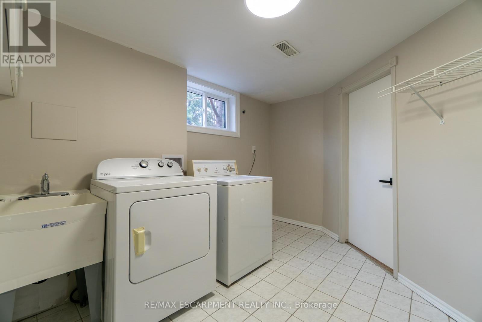 1465 Duncan Road S, Oakville, Ontario  L6J 2R5 - Photo 31 - W12697938