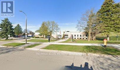 55 Gracefield Crescent, Kitchener, Ontario  N2E 1R8 - Photo 46 - X12697904