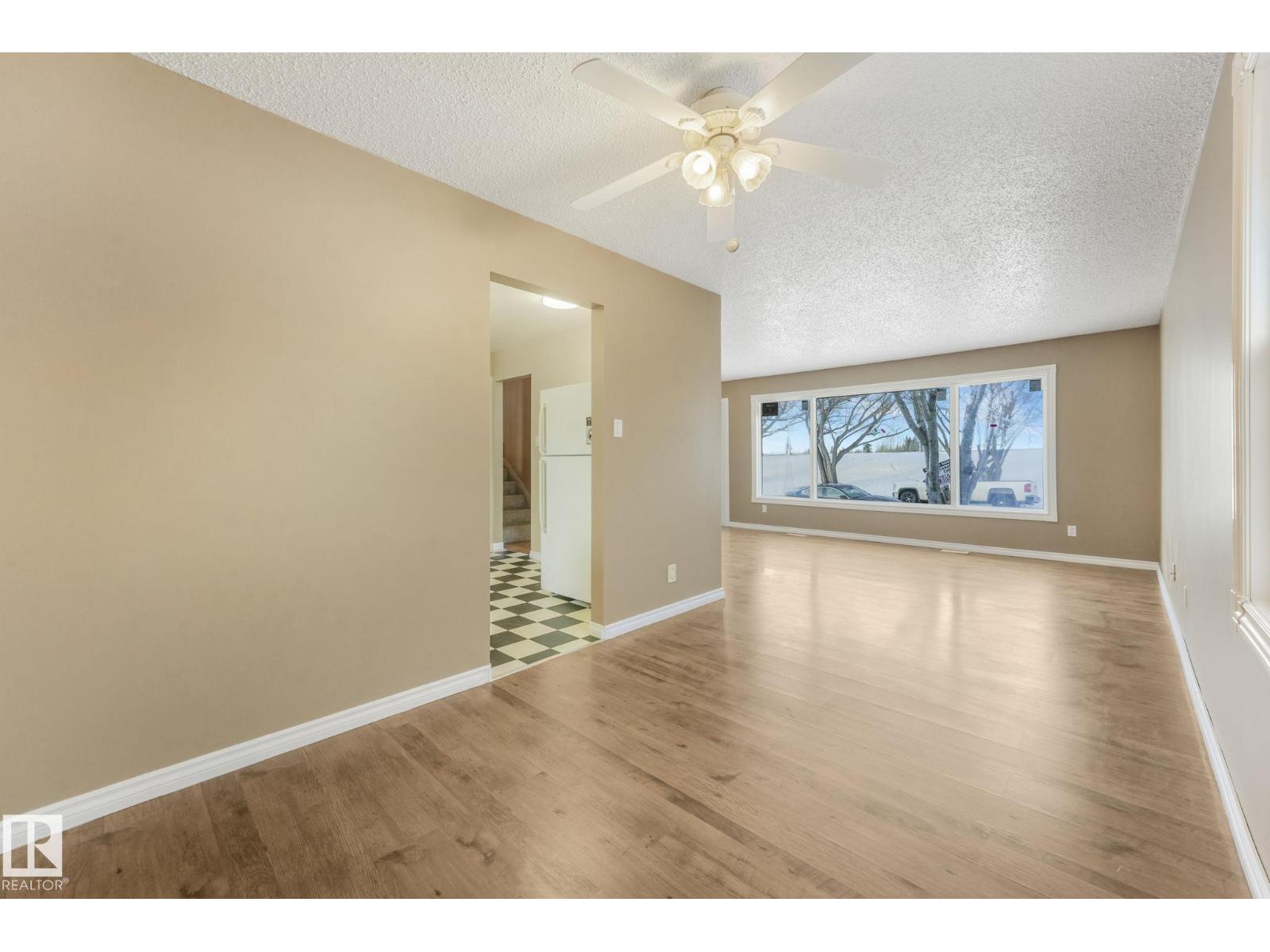 Unknown Address, ,    - Photo 11 - E4470067