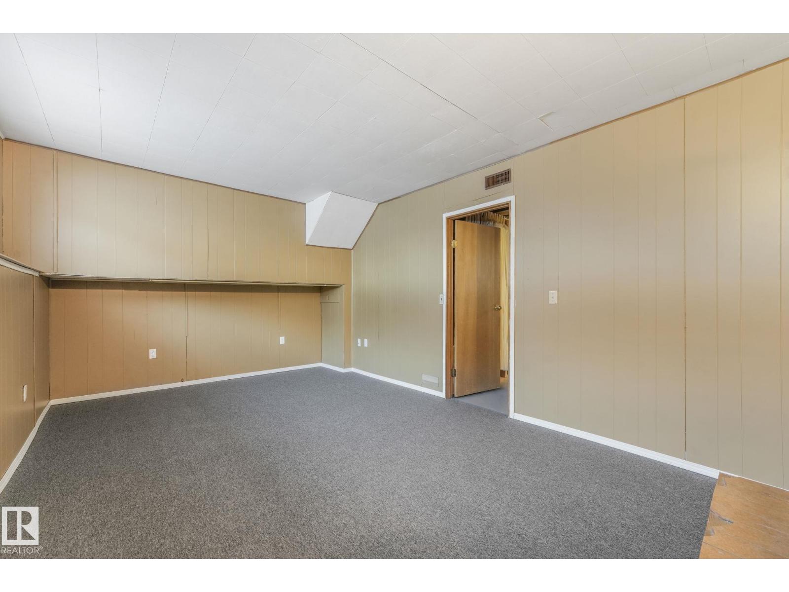 Unknown Address, ,    - Photo 33 - E4470067