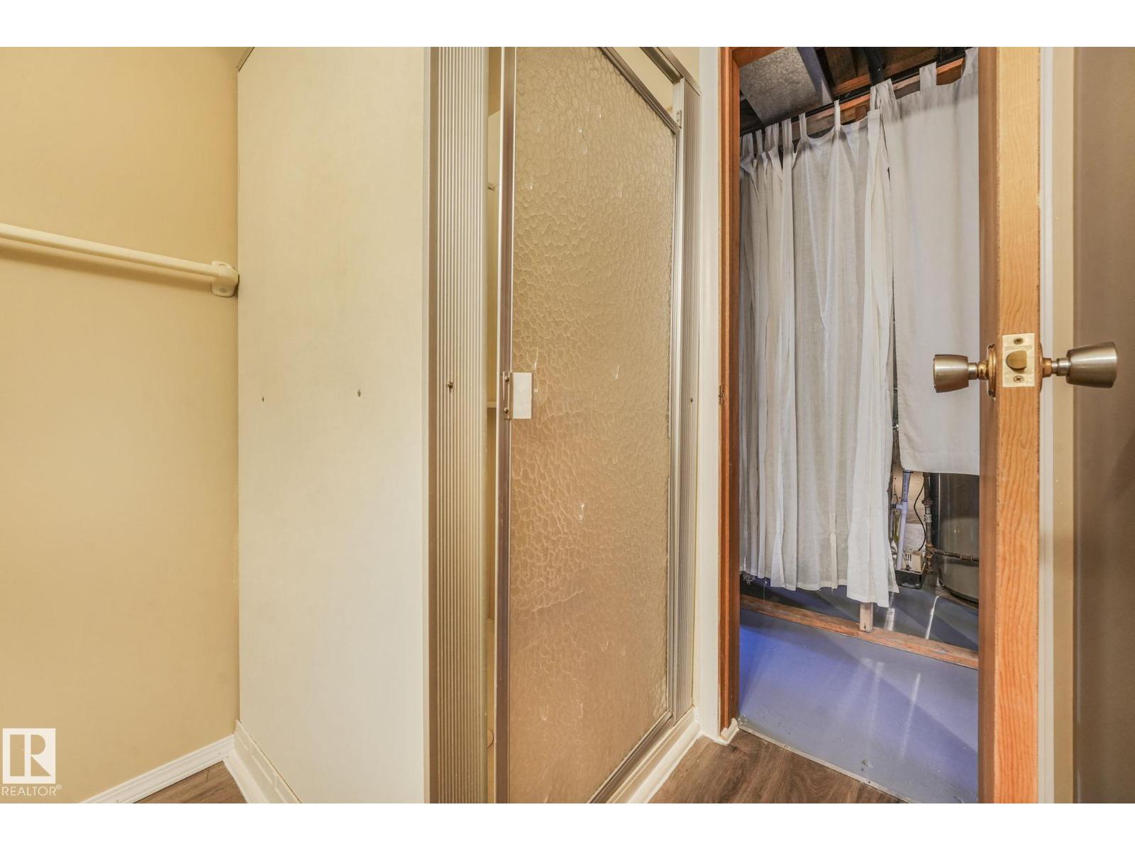 Unknown Address, ,    - Photo 35 - E4470067